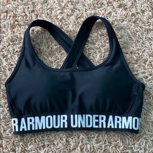 BRAND NEW Black Under Armour Sports Bra